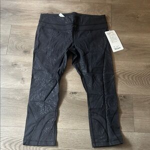 Lululemon Athletica Black Cropped Leggings
